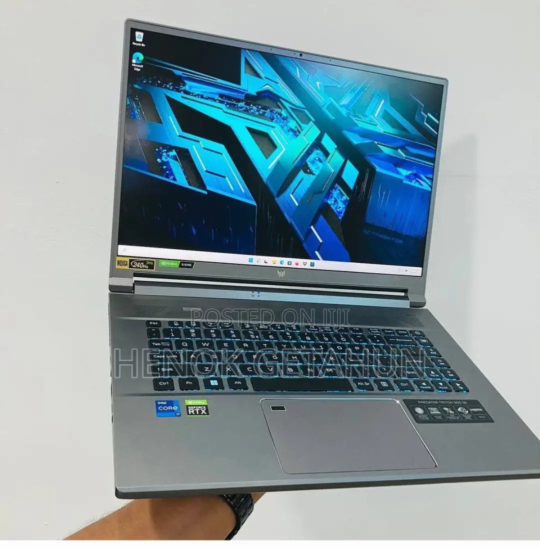 New Laptop Acer Predator Helios 300 16GB Intel Core I7 SSD 2T