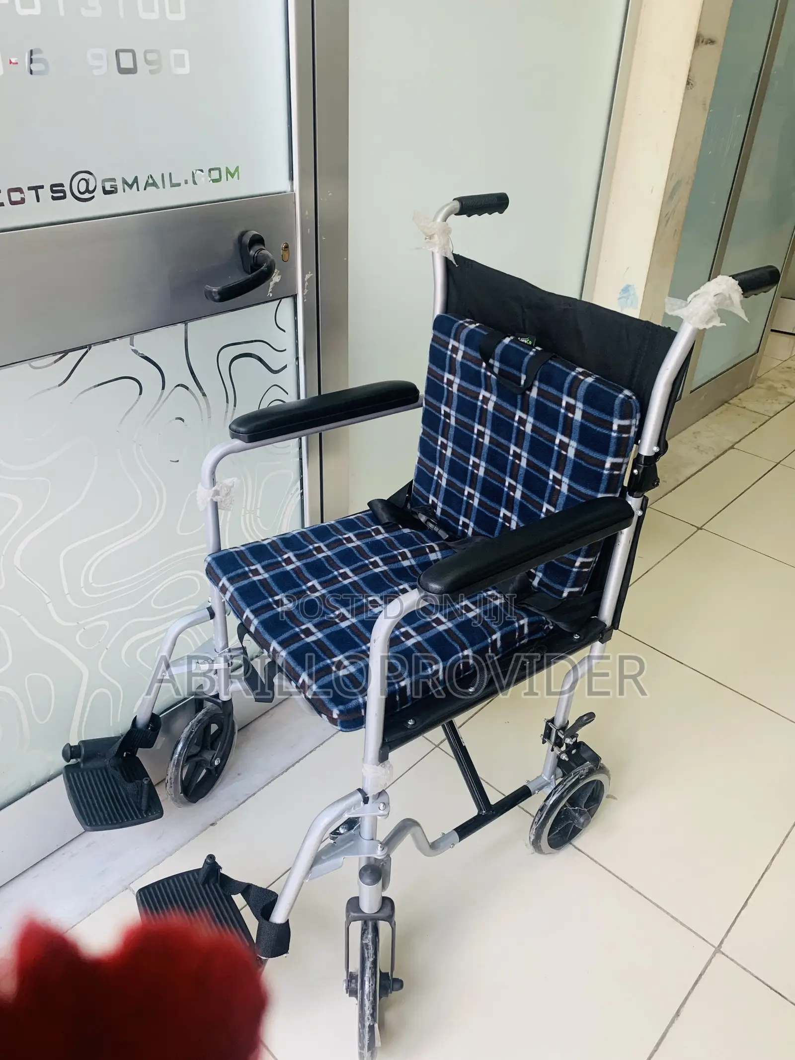 Foldable Small Size Wheelchair Wheelchair Wheelchair New Pac