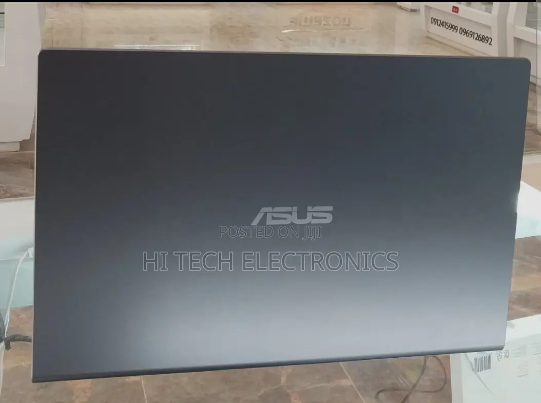 New Laptop Asus VivoBook 15 X505BA 4GB Intel Core I3 SSD 128GB