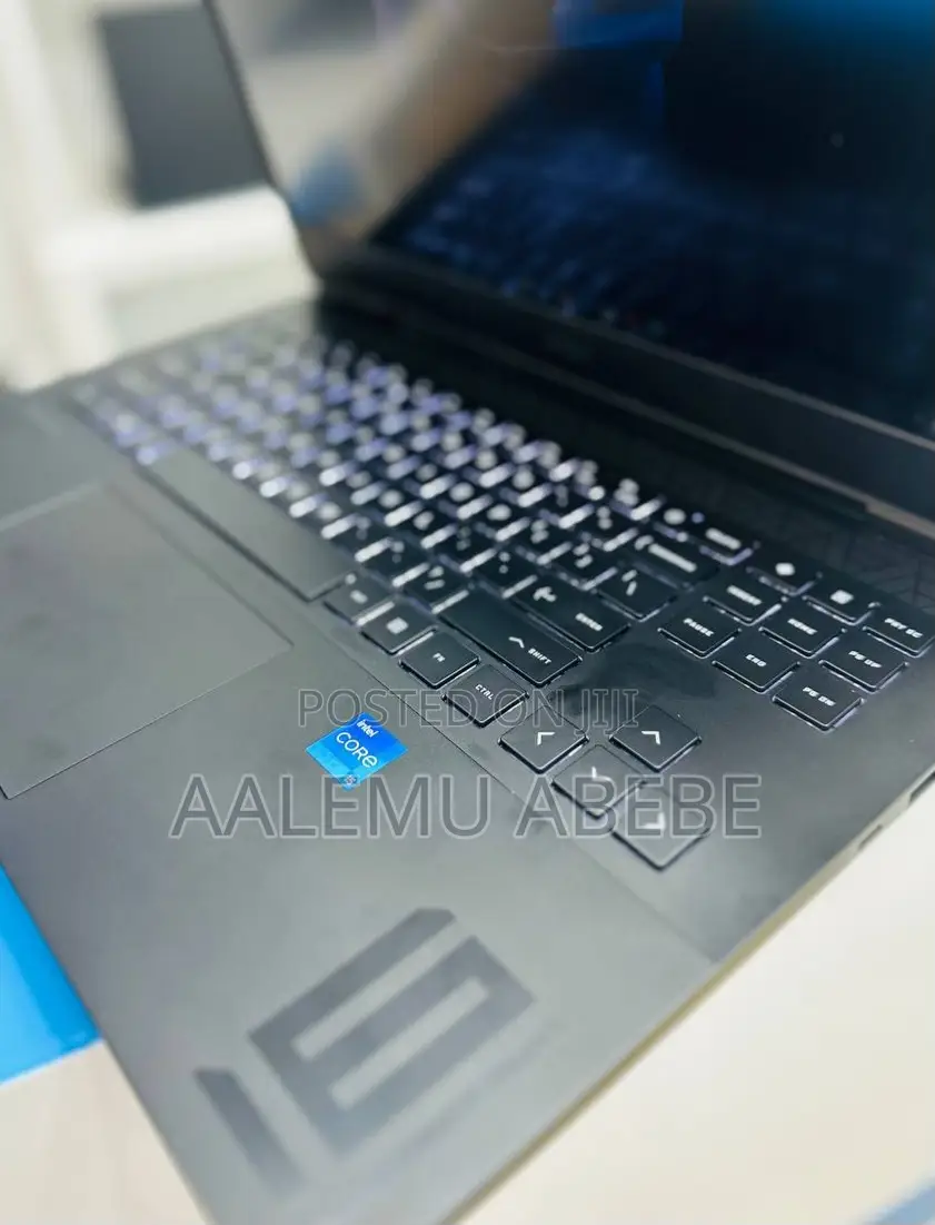 New Laptop HP Omen 16 16GB Intel Core I5 SSD 512GB