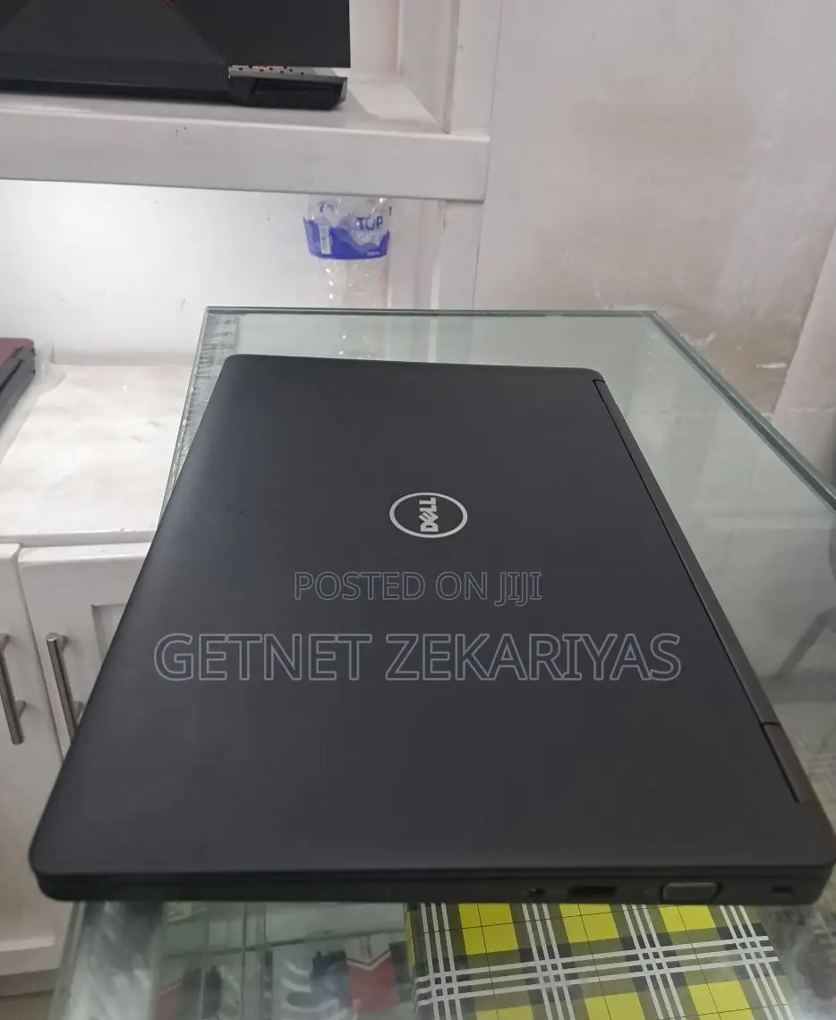 New Laptop Dell Latitude 13 3000 8GB Intel Core I5 SSD 256GB