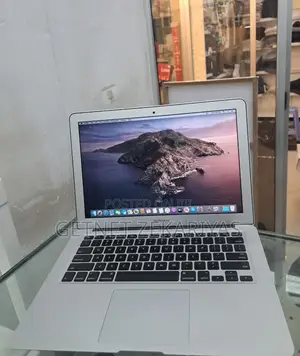 New Laptop Apple MacBook Air 2015 8GB Intel Core I5 SSD 128GB