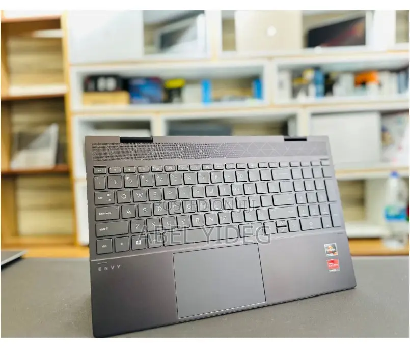 New Laptop HP Envy X360 16GB AMD Ryzen 5 SSD 512GB