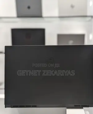 Photo - New Laptop MSI Creator 17 B11ue-224 16GB Intel Core I7 SSD 1T