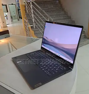 New Laptop Lenovo Yoga 710 16GB Intel Core I7 SSD 512GB