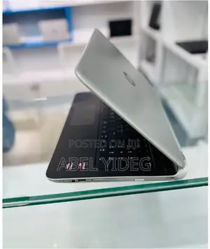 Laptop HP Pavilion 15 8GB AMD A8 HDD 1T