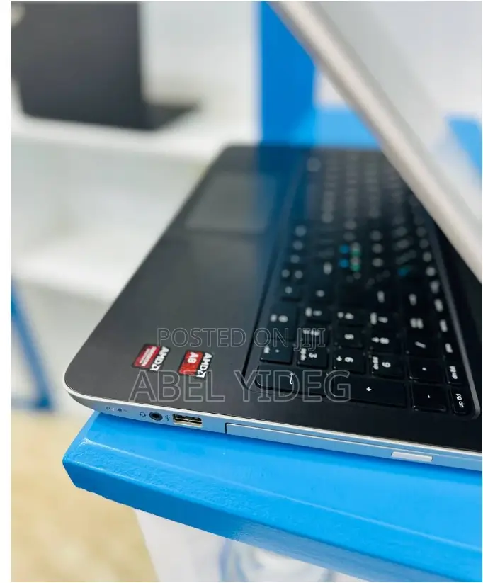 Laptop HP Pavilion 15 8GB AMD A8 HDD 1T