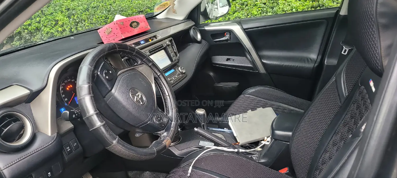 Toyota RAV4 2016 Brown