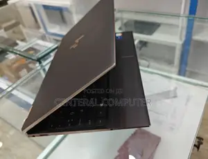 New Laptop HP Spectre 14 16GB Intel Core I5 SSD 512GB