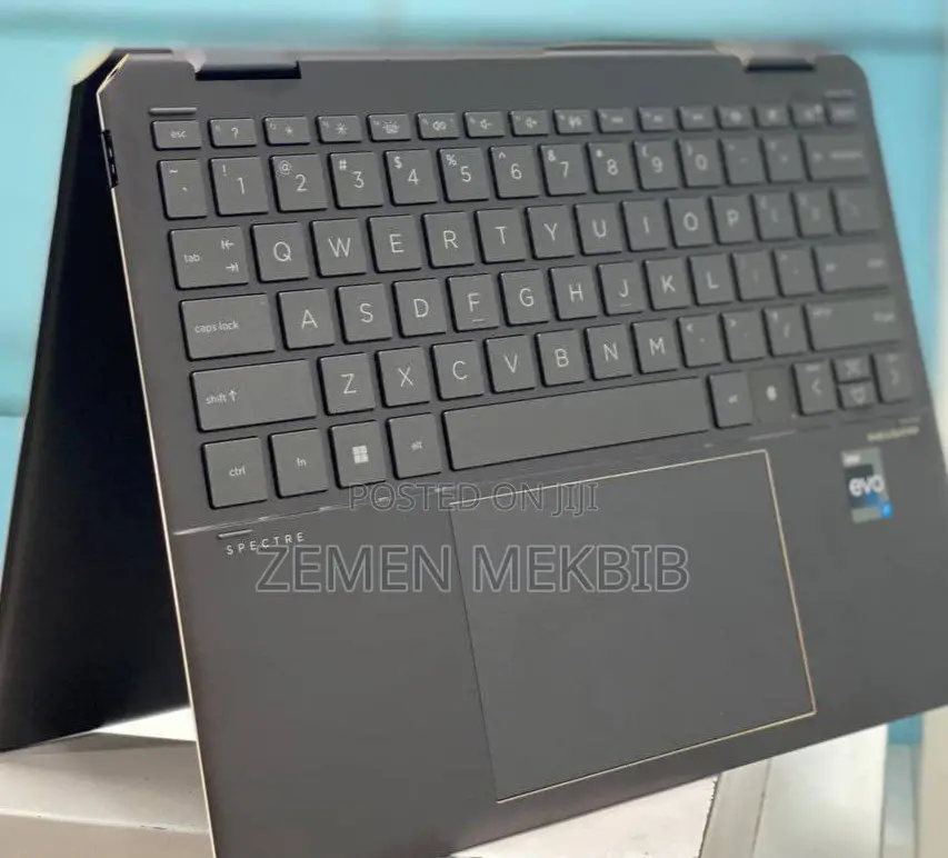 New Laptop HP Spectre X360 16GB Intel Core I7 SSD 1T
