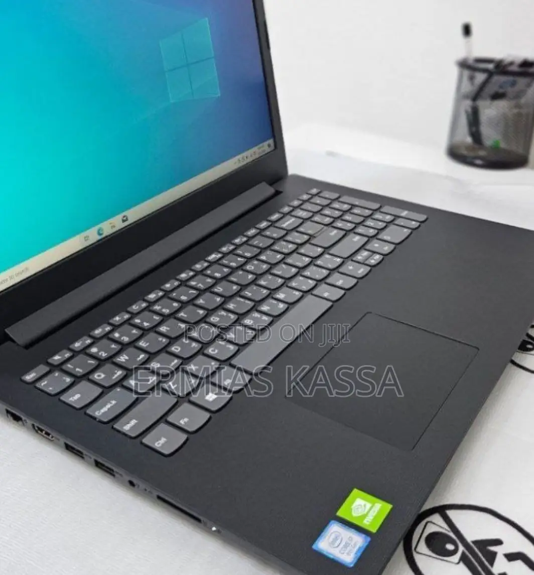 New Laptop Lenovo IdeaPad 130 8GB Intel Core I7 SSD 1.5T