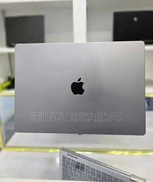 New Laptop Apple MacBook Pro 2019 32GB Intel Core I9 SSD 1T