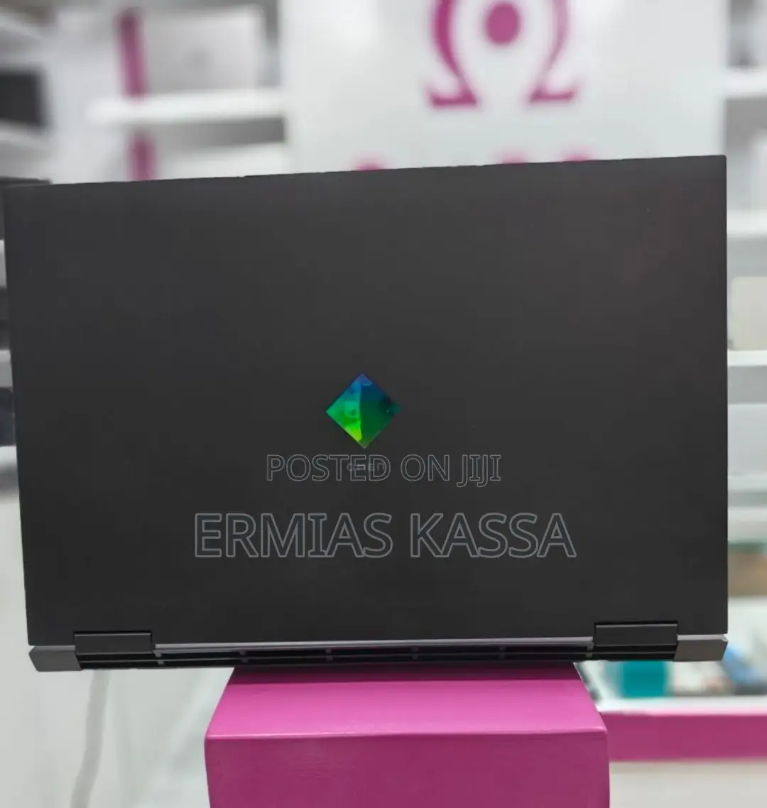 New Laptop HP Omen 17 16GB Intel Core I7 SSD 1T