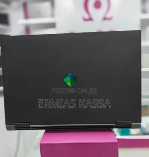 Photo - New Laptop HP Omen 17 16GB Intel Core I7 SSD 1T