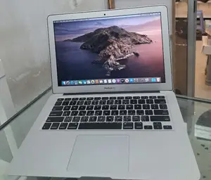 New Laptop Apple MacBook Air 8GB Intel Core I5 SSD 128GB