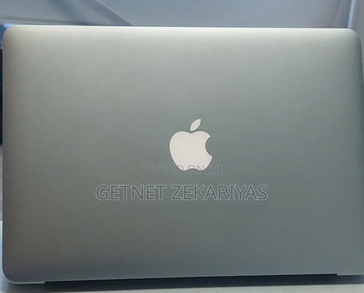 New Laptop Apple MacBook Air 2015 4GB Intel Core I5 SSD 128GB