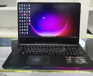 New Laptop MSI Raider GE76 12UGS 16GB Intel Core I7 SSD 1T