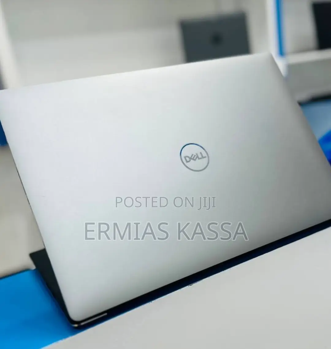 New Laptop Dell XPS 15 16GB Intel Core I7 SSD 512GB