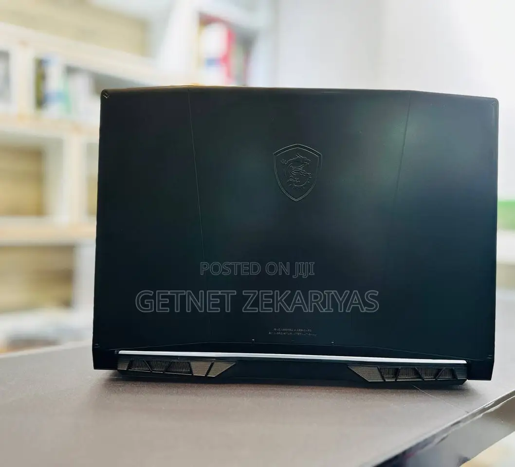 New Laptop MSI Katana 15 16GB Intel Core I7 SSD 512GB