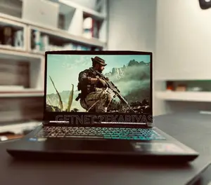 New Laptop MSI Katana 15 16GB Intel Core I7 SSD 512GB