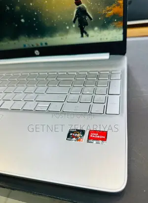 New Laptop HP Stream Notebook 8GB AMD Ryzen 3 SSD 512GB