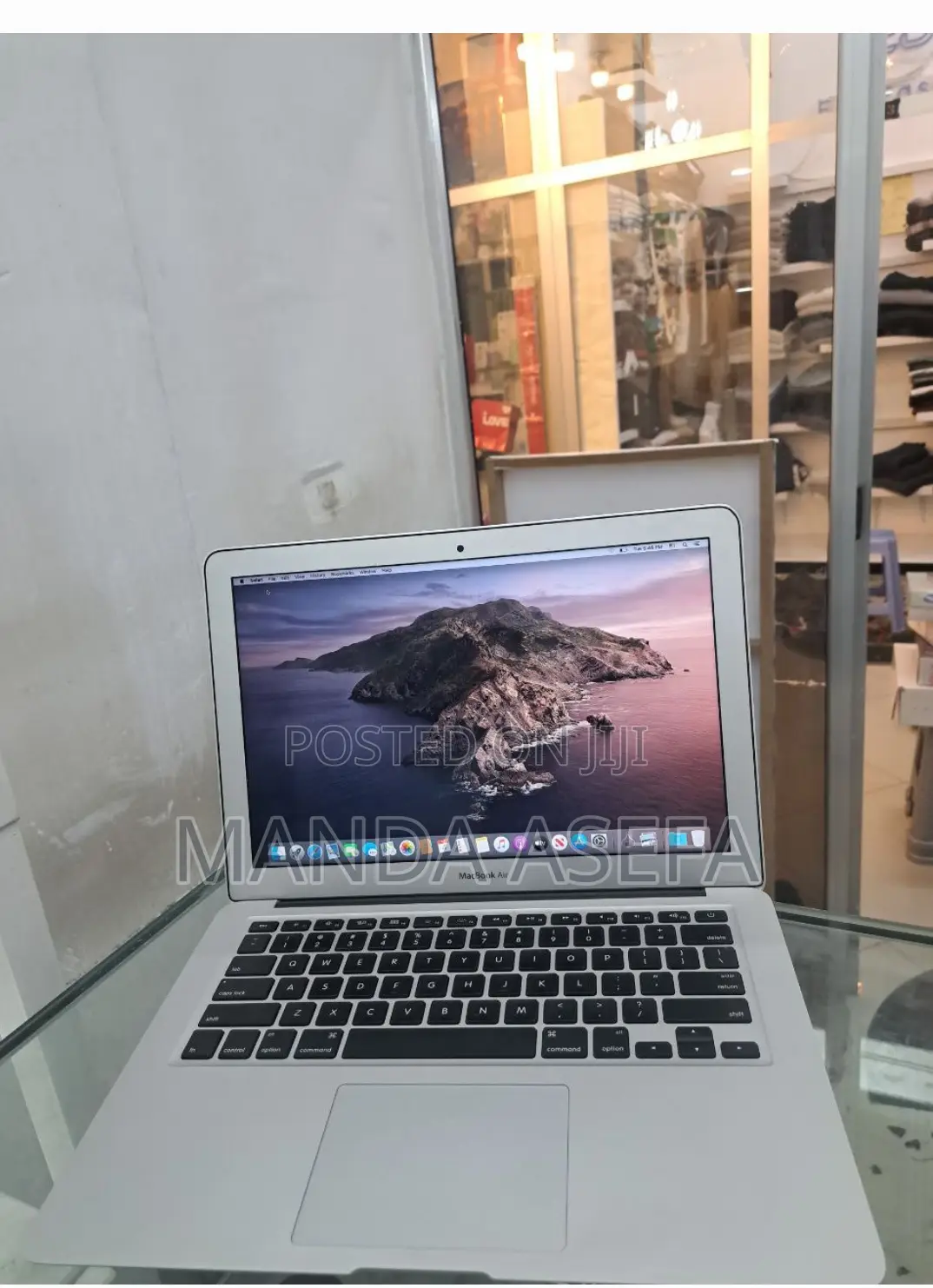 New Laptop Apple MacBook Air 8GB Intel Core I5 SSD 128GB