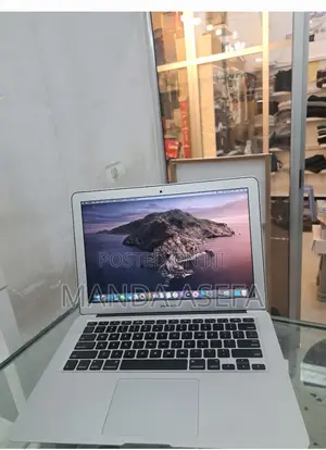 New Laptop Apple MacBook Air 8GB Intel Core I5 SSD 128GB