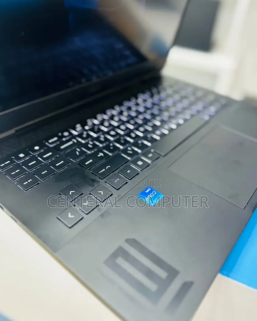 New Laptop HP Omen X 17t 8GB Intel Core I7 SSD 512GB