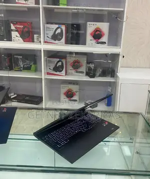 Photo - New Laptop HP Victus 15 8GB AMD Ryzen 5 SSD 512GB