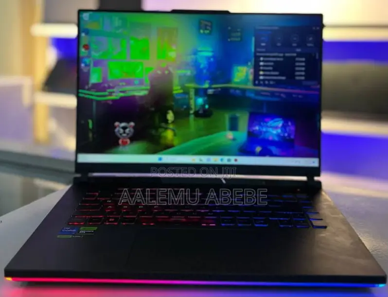 New Laptop Asus ROG Strix G15 16GB Intel Core I7 SSD 1T