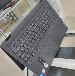 New Laptop Lenovo IdeaPad Flex 14 8GB Intel Core I5 SSD 512GB