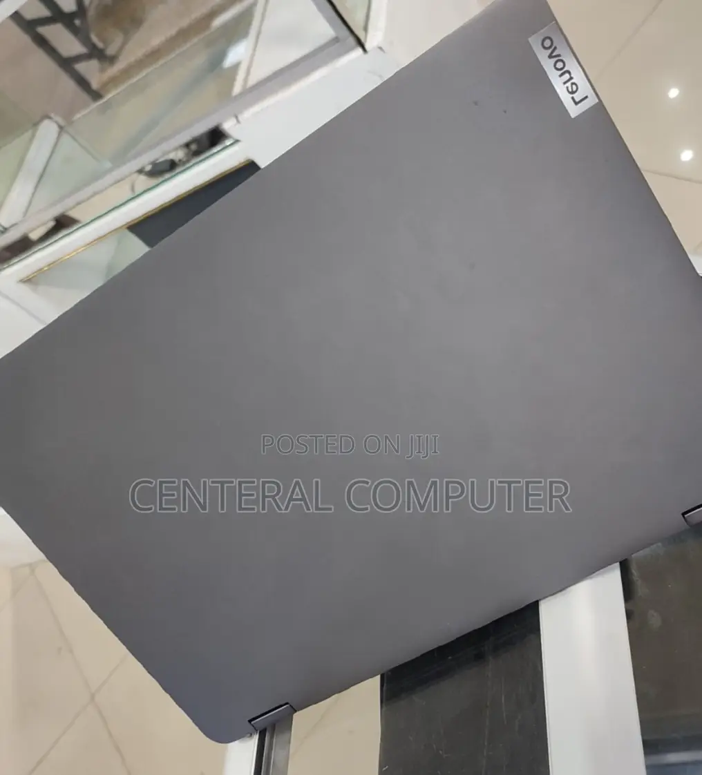 New Laptop Lenovo IdeaPad Flex 14 8GB Intel Core I5 SSD 512GB