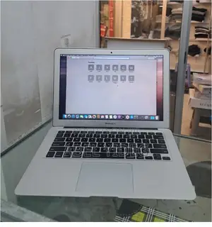 Laptop Apple MacBook Air 2015 8GB Intel Core I5 SSD 128GB