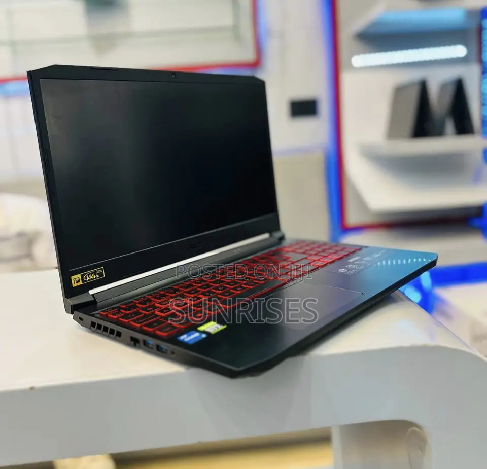 New Laptop Acer Nitro 5 16GB Intel Core I5 SSD 512GB