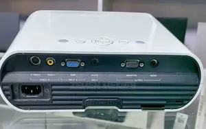 Sony VPL Es7 Projector