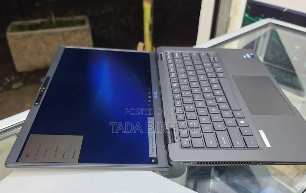 New Laptop Dell Latitude 7430 18GB Intel Core I7 SSD 256GB