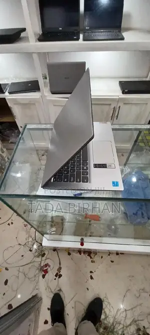 New Laptop Lenovo Ideapad 3 8GB Intel Core I3 SSD 512GB