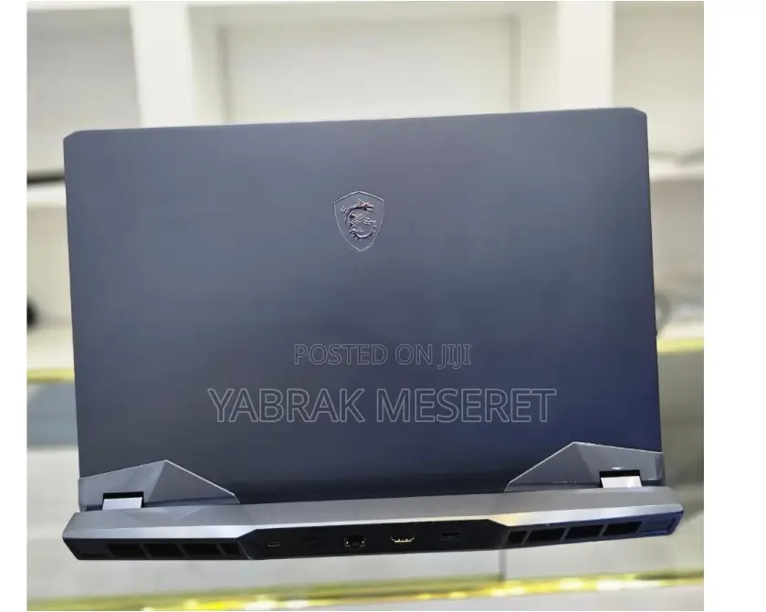 New Laptop MSI Katana GF76 16GB Intel Core I7 SSD 1T