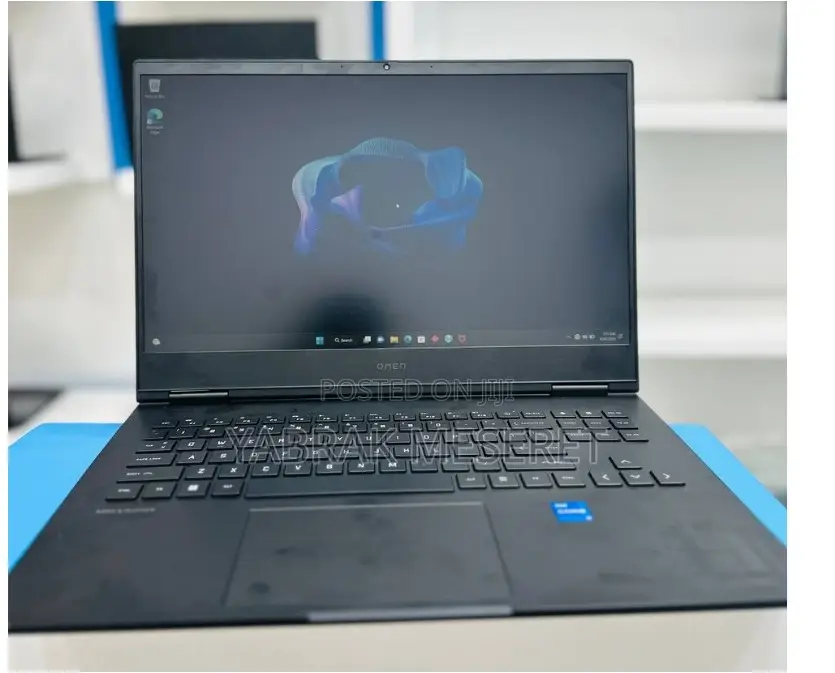 New Laptop HP Omen 16 16GB Intel Core i7 SSD 512GB