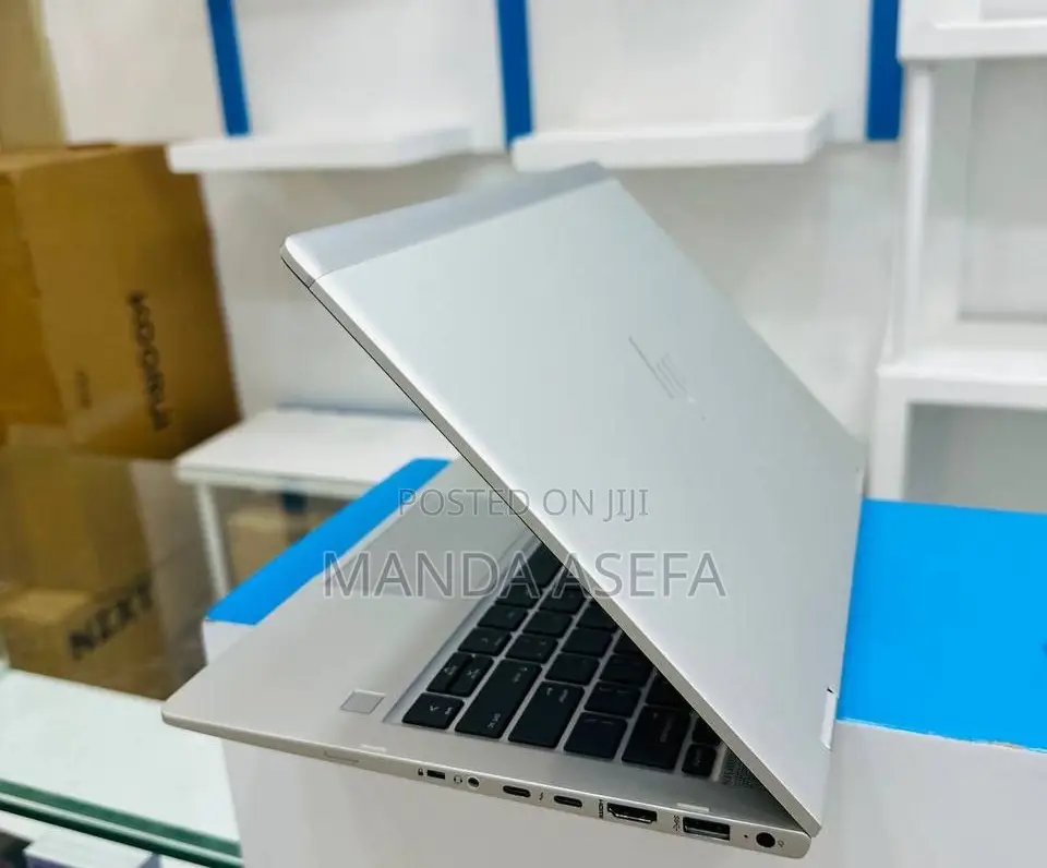 New Laptop HP 16GB Intel Core I7 SSD 512GB