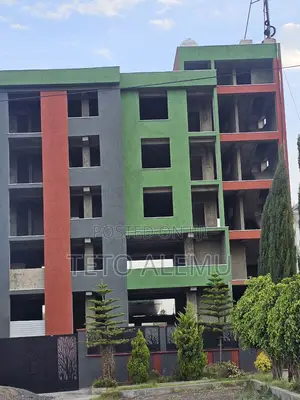 የሚሸጥ አፓርትመንት ፌኒሽግ የቀርው