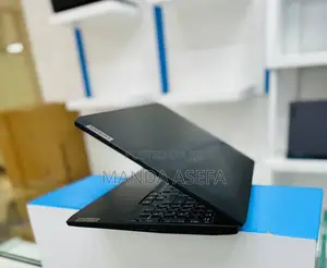 New Laptop Lenovo 16GB AMD Ryzen 5 SSD 512GB