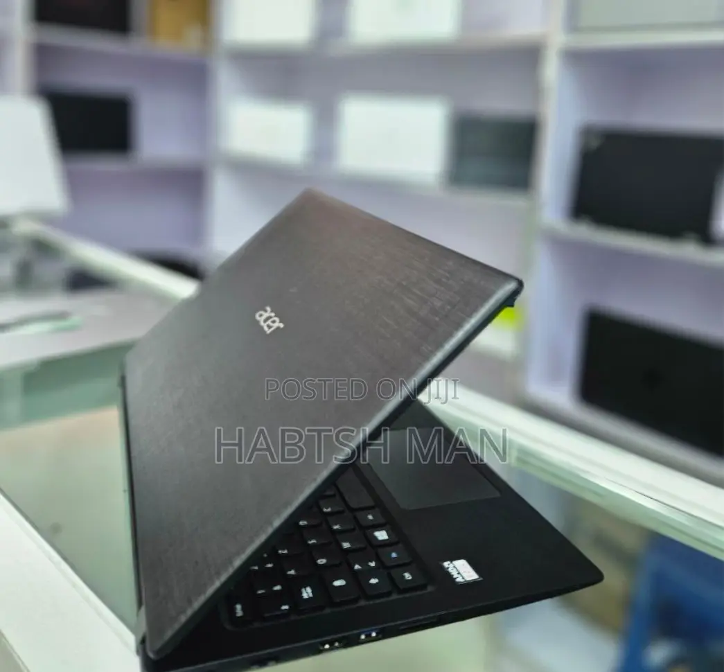 New Laptop Acer Aspire 3 4GB Intel Core 2 Quad HDD 1T