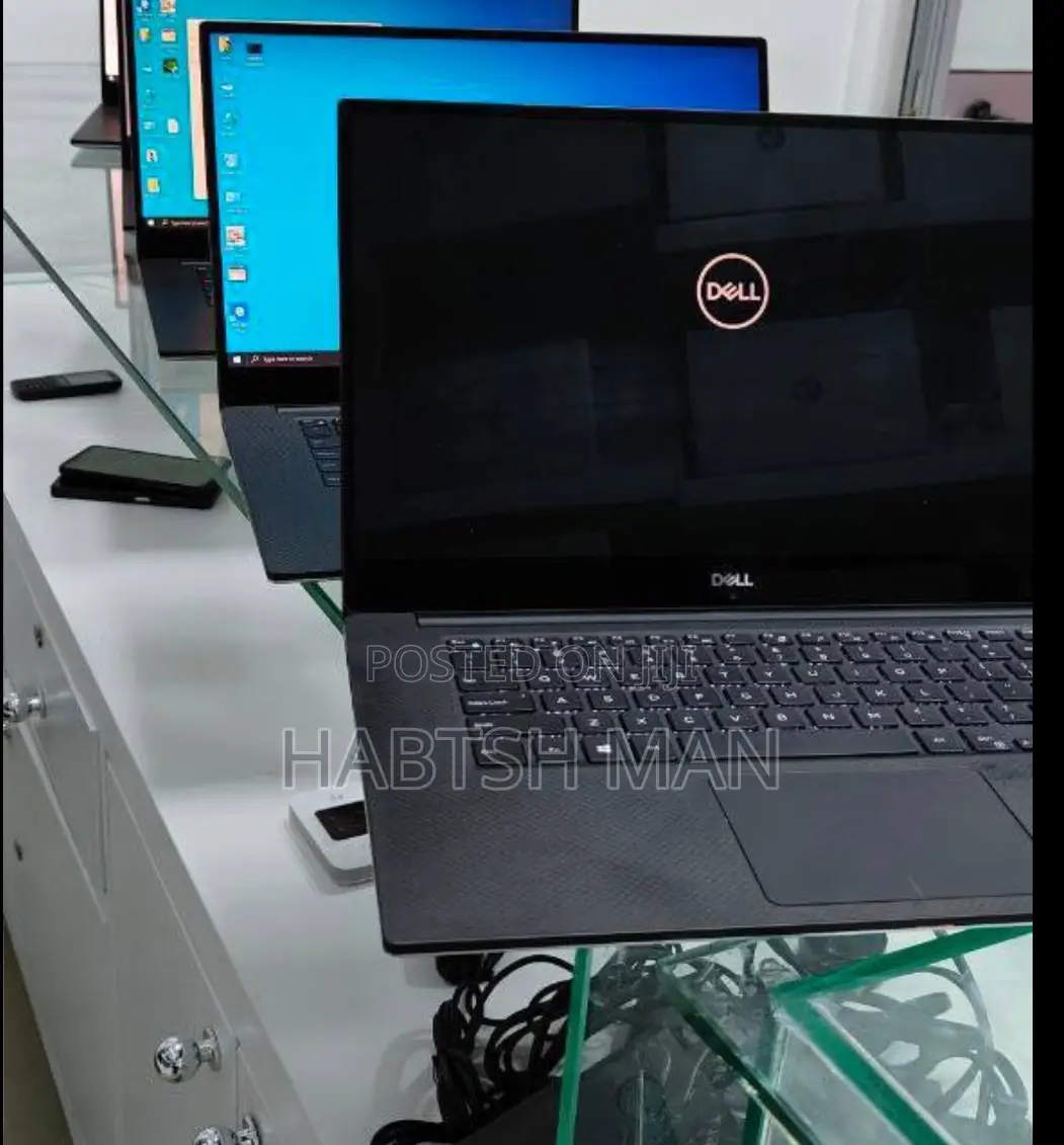 New Laptop Dell Precision 5540 16GB Intel Core I7 SSD 512GB