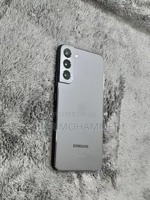 Photo - New Samsung Galaxy S22+ 5G 256 GB Black