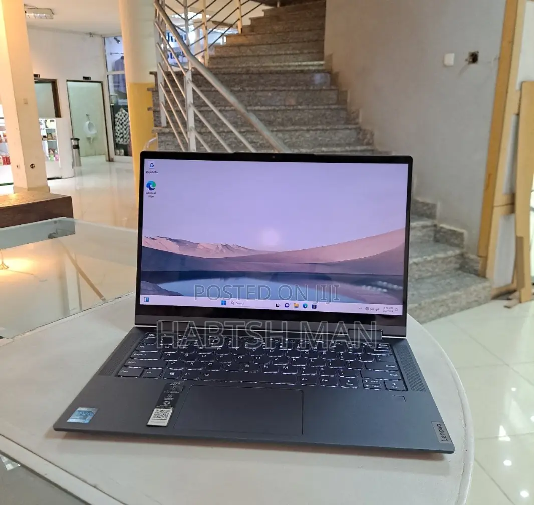 New Laptop Lenovo Yoga 700 16GB Intel Core I7 SSD 512GB