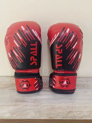 Photo - Spall  Boxing