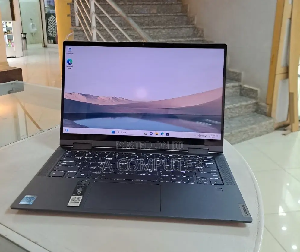 New Laptop Lenovo ThinkPad Yoga 16GB Intel Core I7 SSD 512GB