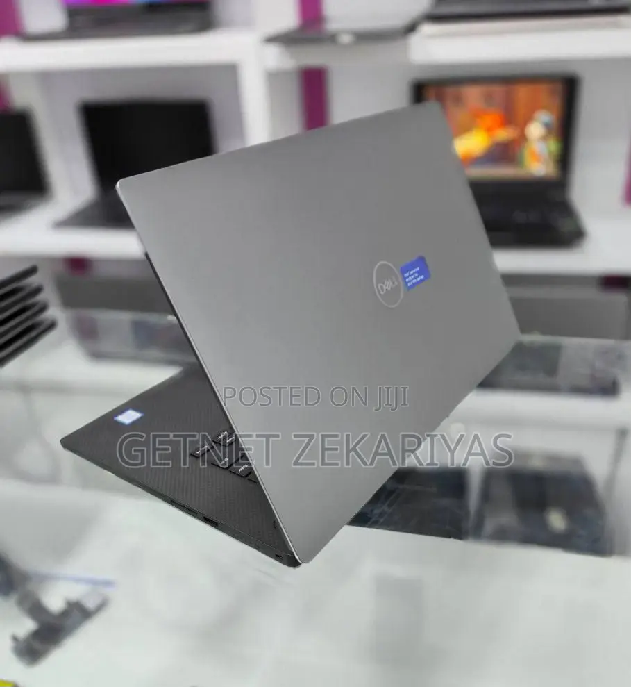 New Laptop Dell Precision 5540 16GB Intel Core I7 SSD 512GB