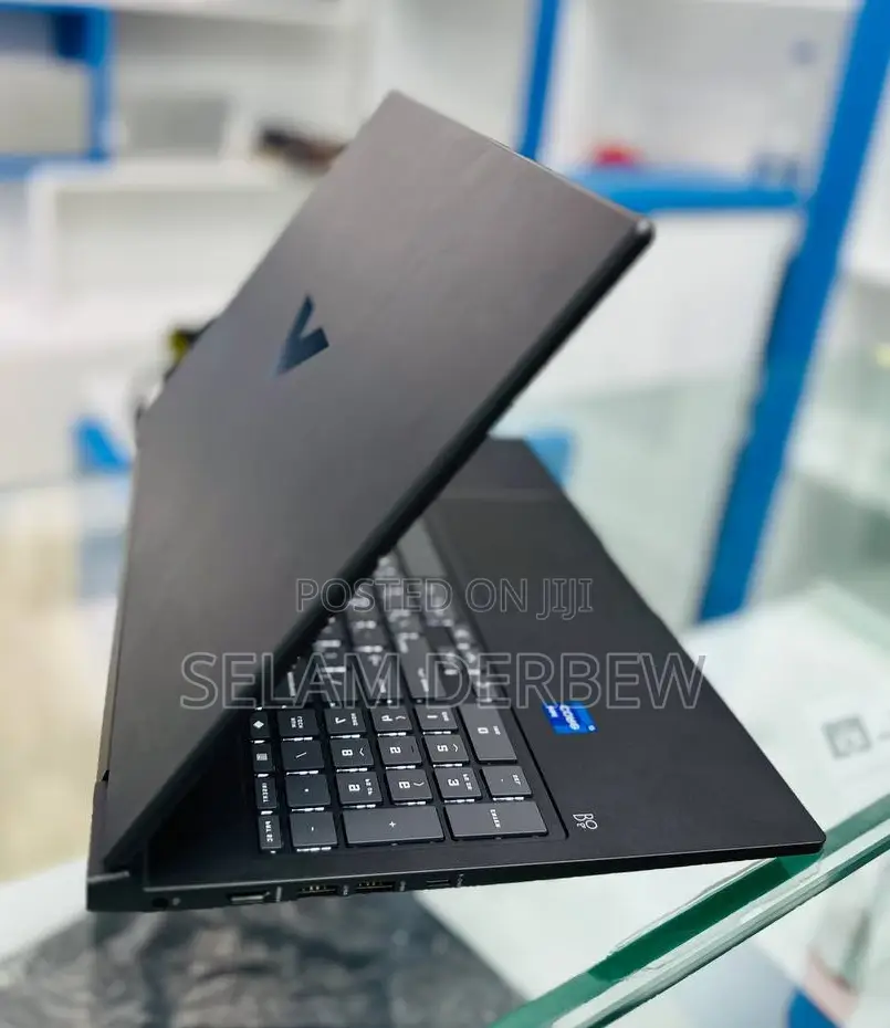 New Laptop HP Omen 16 32GB Intel Core I7 SSD 1T